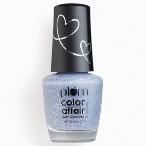 💥 3/$15 🆕 Plum Color Affair Nail Polish with Avocado Oil (5ml)